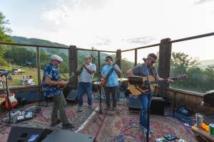 EZGrass band playing Music on the Mountain